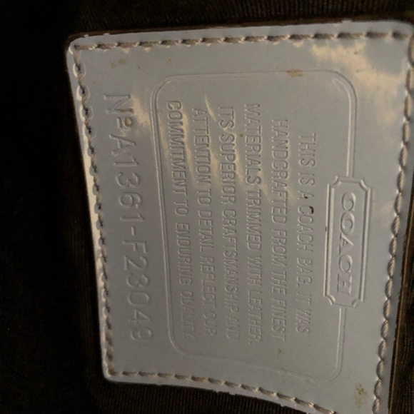 Large purse/tote coach - Picture 7 of 8